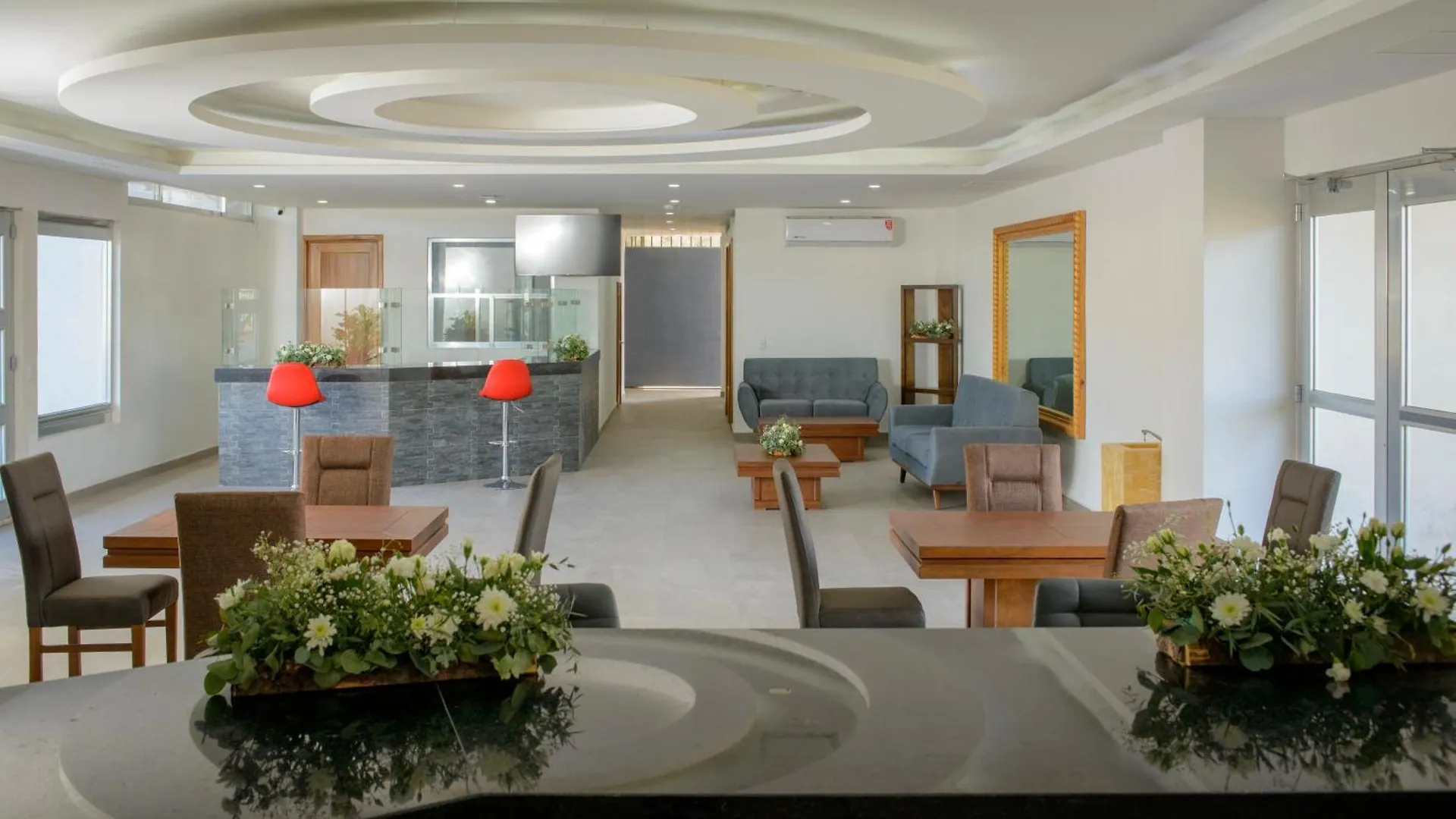 Mc Hotel Saldarriaga Queretaro Santa Cruz