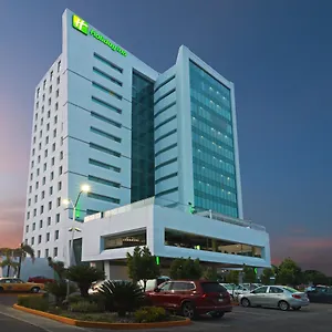 Hotel Queretaro Zona Krystal By Ihg